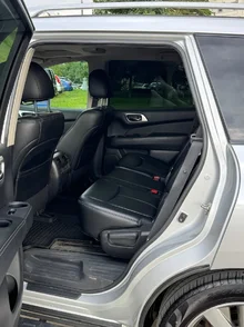 Nissan Pathfinder-4.webp